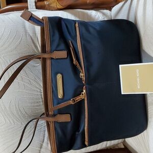 Michael kors Tote/Handbag